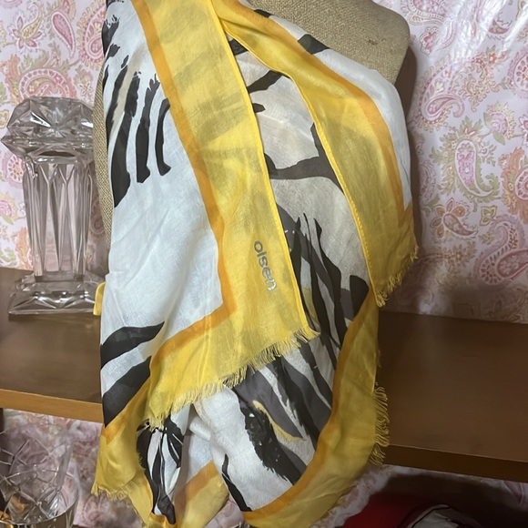 Olsen Europe silk scarf long - Picture 4 of 4